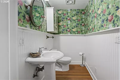 125 W 37th St, Vancouver, WA 98660 - Photo 19