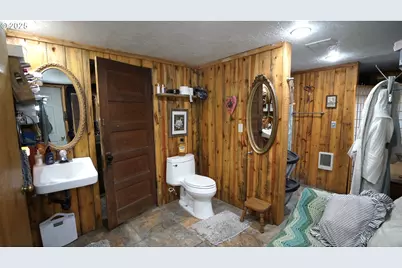 150 Schoolhouse Dr, Dayville, OR 97825 - Photo 35