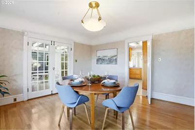 6908 SW 33rd Pl, Portland, OR 97219 - Photo 9