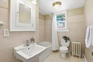 6908 SW 33rd Pl, Portland, OR 97219 - Photo 23