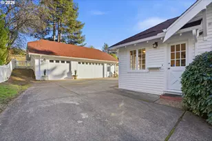 6908 SW 33rd Pl, Portland, OR 97219 - Photo 29