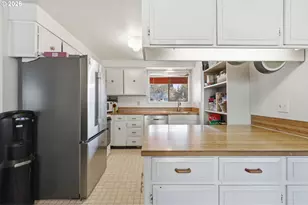 5643 SE Sierra St, Hillsboro, OR 97123 - Photo 13