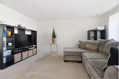 5643 SE Sierra St, Hillsboro, OR 97123 - Photo 5