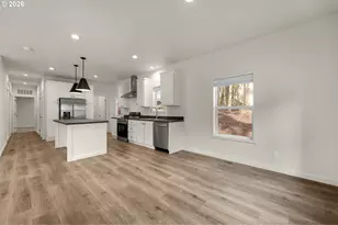 487 Haussler Rd, Kelso, WA 98626 - Photo 13