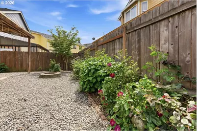 7861 SE Springwater Dr, Portland, OR 97206 - Photo 19