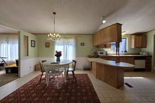 1200 E Central Ave, Sutherlin, OR 97479 - Photo 9