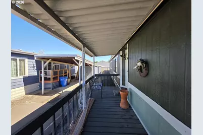 1200 E Central Ave #30, Sutherlin, OR 97479 - Photo 5