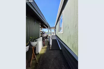 1200 E Central Ave #30, Sutherlin, OR 97479 - Photo 35
