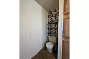 1200 E Central Ave, Sutherlin, OR 97479 - Photo 27
