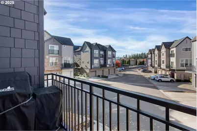 10874 NE Red Wing Way #201, Beaverton, OR 97006 - Photo 13