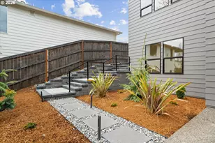 590 W U St, Washougal, WA 98671 - Photo 39