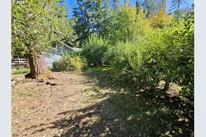 3463 Briarwood Rd, Umpqua, OR 97486 - Photo 27