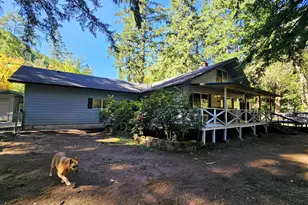 3463 Briarwood Rd, Umpqua, OR 97486 - Photo 23