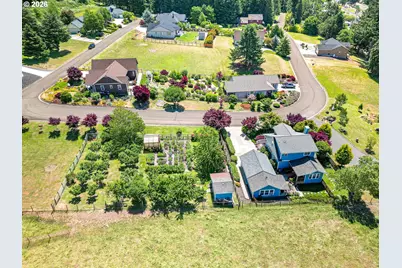 384 Edgeview Dr, Elkton, OR 97436 - Photo 41