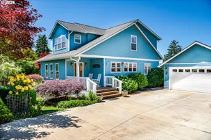384 Edgeview Dr, Elkton, OR 97436 - Photo 1