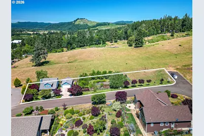 384 Edgeview Dr, Elkton, OR 97436 - Photo 45