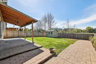 2117 SE Cochran Dr, Gresham, OR 97080 - Photo 43