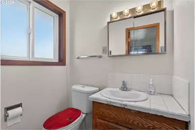 3332 NE 132nd Ave, Portland, OR 97230 - Photo 17