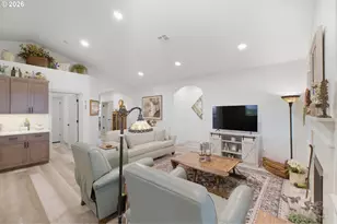 5021 Cedar View Dr, Springfield, OR 97478 - Photo 17