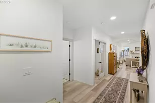 5021 Cedar View Dr, Springfield, OR 97478 - Photo 3