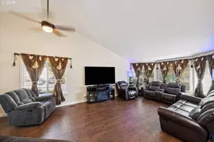 345 SW 207th Ave, Beaverton, OR 97006 - Photo 5