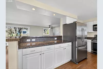 4578 Norfolk St, West Linn, OR 97068 - Photo 7