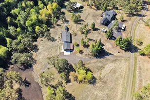 911 Jade Dr, Roseburg, OR 97471 - Photo 41