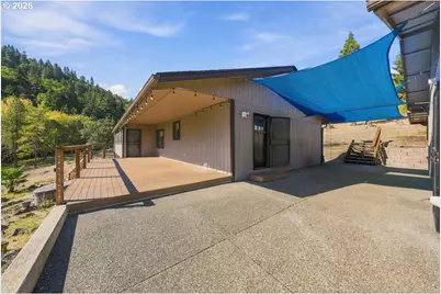 911 Jade Dr, Roseburg, OR 97471 - Photo 47