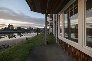 1108 S Holladay Dr, Seaside, OR 97138 - Photo 11