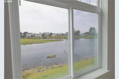 1108 S Holladay Dr #14, Seaside, OR 97138 - Photo 9