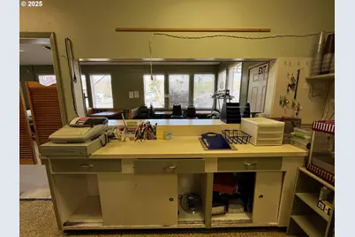 99 3rd St, Maupin, OR 97037 - Photo 29