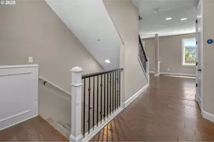 3042 NW Parkhurst Terrace, Portland, OR 97229 - Photo 15