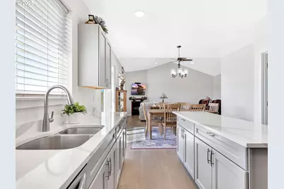 33455 Bing Ln, Warrenton, OR 97146 - Photo 19