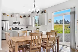 33455 Bing Ln, Warrenton, OR 97146 - Photo 9