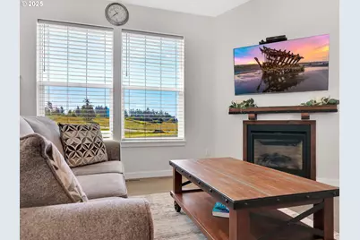 33455 Bing Ln, Warrenton, OR 97146 - Photo 7