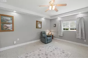 723 Maple St, Dayton, OR 97114 - Photo 23