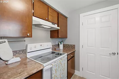 723 Maple St, Dayton, OR 97114 - Photo 19