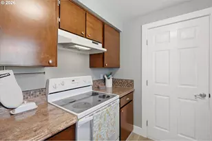 723 Maple St, Dayton, OR 97114 - Photo 19
