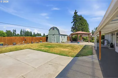723 Maple St, Dayton, OR 97114 - Photo 33