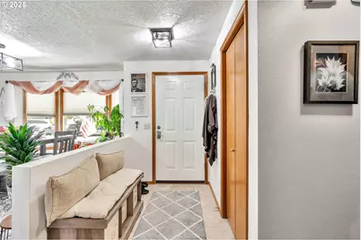 128 N 31st Ave, Cornelius, OR 97113 - Photo 5