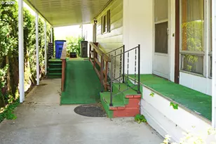 1709 NE 78th St, Vancouver, WA 98665 - Photo 5