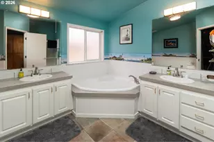 6776 SW Buckskin Ln, Terrebonne, OR 97760 - Photo 11
