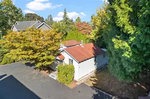 2138 SE 76th Ave, Portland, OR 97215 - Photo 13