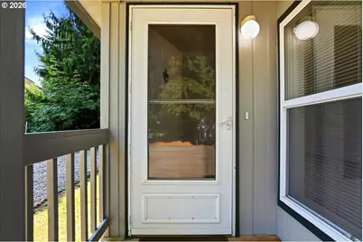 10400 NE 72nd Ave #16, Vancouver, WA 98686 - Photo 3