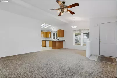 10400 NE 72nd Ave #16, Vancouver, WA 98686 - Photo 7