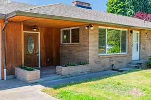 1315 N Locust St, Canby, OR 97013 - Photo 3