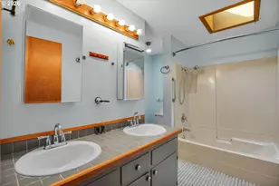 13035 SW Rita Dr, Beaverton, OR 97005 - Photo 15