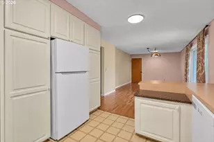 13035 SW Rita Dr, Beaverton, OR 97005 - Photo 11