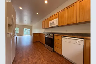 815 Old County Rd #5, Brookings, OR 97415 - Photo 9