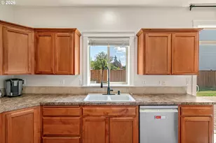 5128 NE Yukon Ct, Salem, OR 97305 - Photo 13